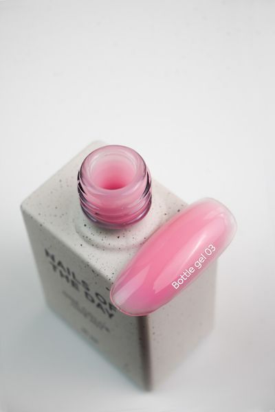 Гель жидкий камуфлирующий для укрепления ногтей, NAILSOFTHEDAY Bottle Gel, №03, нежно-розовый, 10 мл 4825547640542 фото